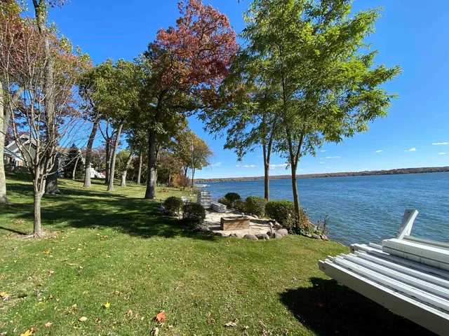 $2,390,000 | N5667 Lac Verde Circle, Green Lake, WI 54941
