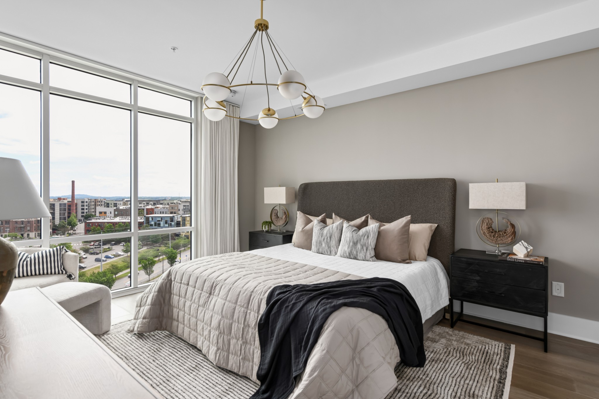 20 Rutledge Street, Unit 707 Nashville, TN 37210 - Photo 18 of 51 a bedroom with bed and a window