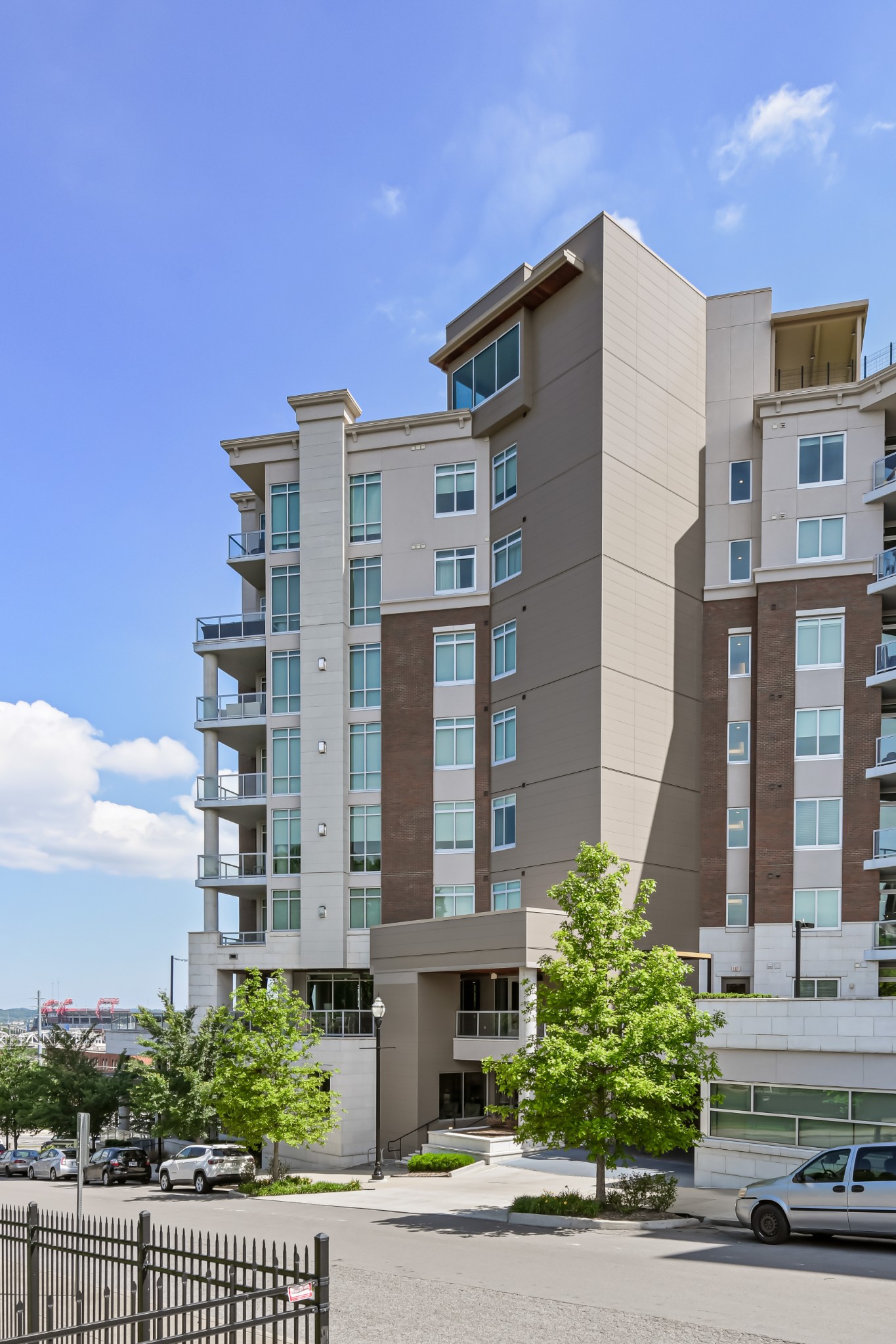 20 Rutledge Street, Unit 707 Nashville, TN 37210 - Photo 41 of 51 a front view of a building