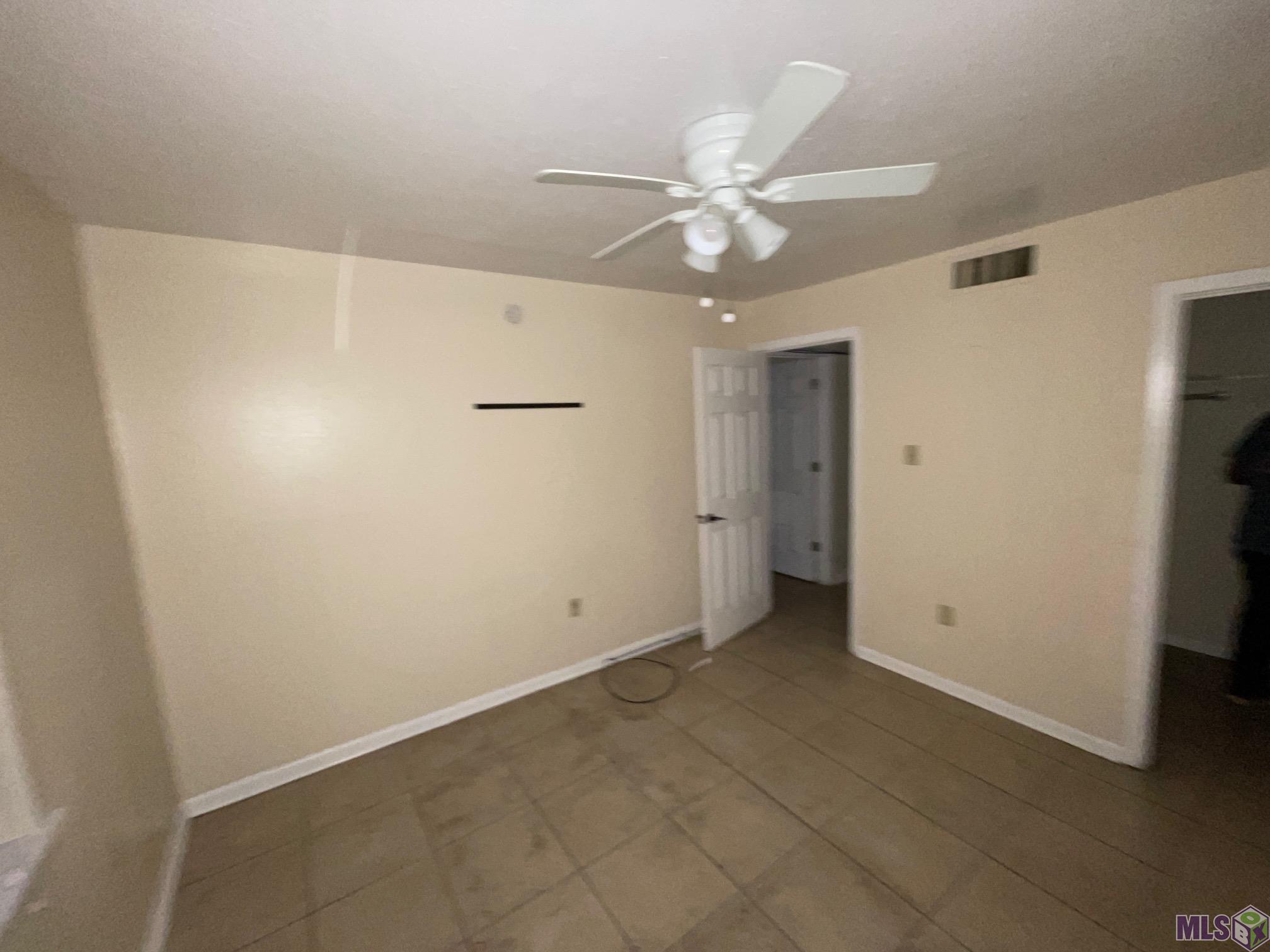 4554 Y A Tittle Avenue Baton Rouge, LA 70820 - Photo 17 of 37