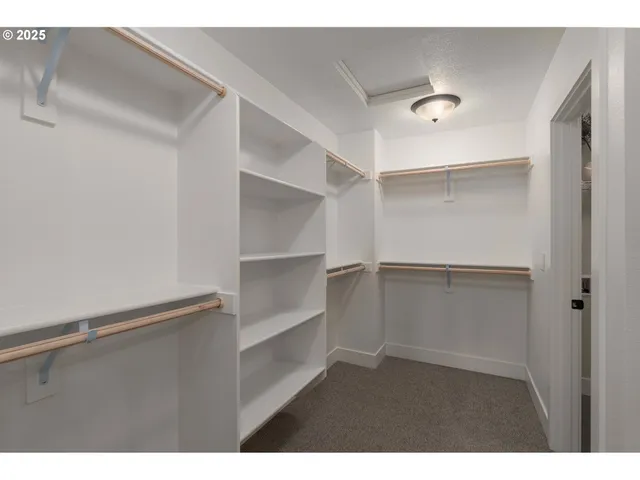 $599,000 | 4717 Northwest Camas Meadows Drive, Camas, WA 98607