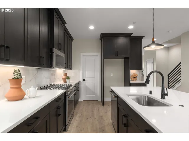 $599,000 | 4717 Northwest Camas Meadows Drive, Camas, WA 98607