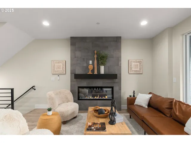 $599,000 | 4717 Northwest Camas Meadows Drive, Camas, WA 98607