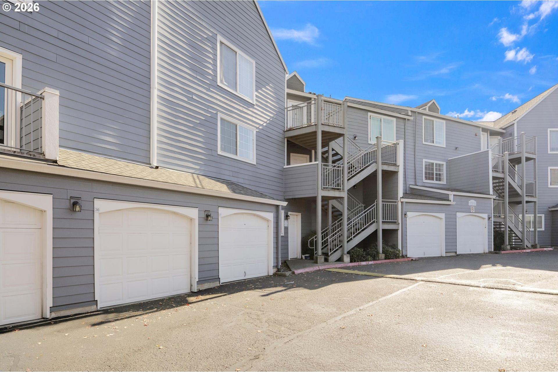17516 Northwest Springville Road, Unit B7 Portland, OR 97229 - Photo 32 of 35 Gallery Image 32