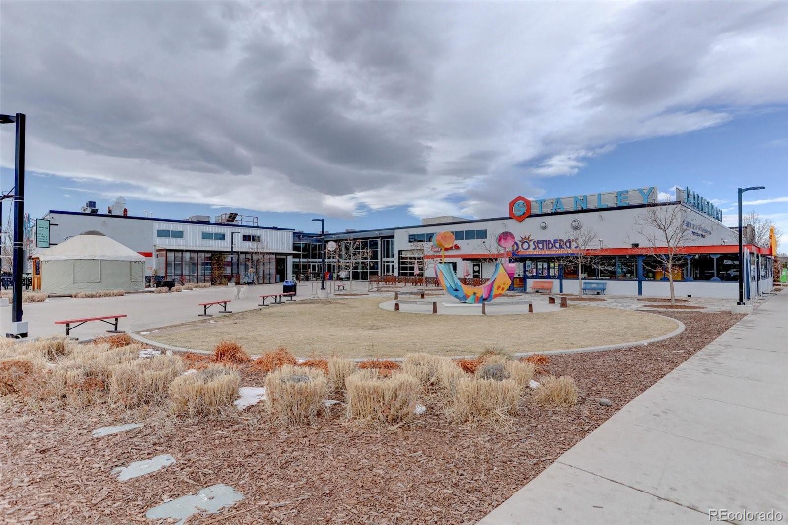 2882 Alton Street Denver, CO 80238 - Photo 41 of 42 a living room filled with furniture