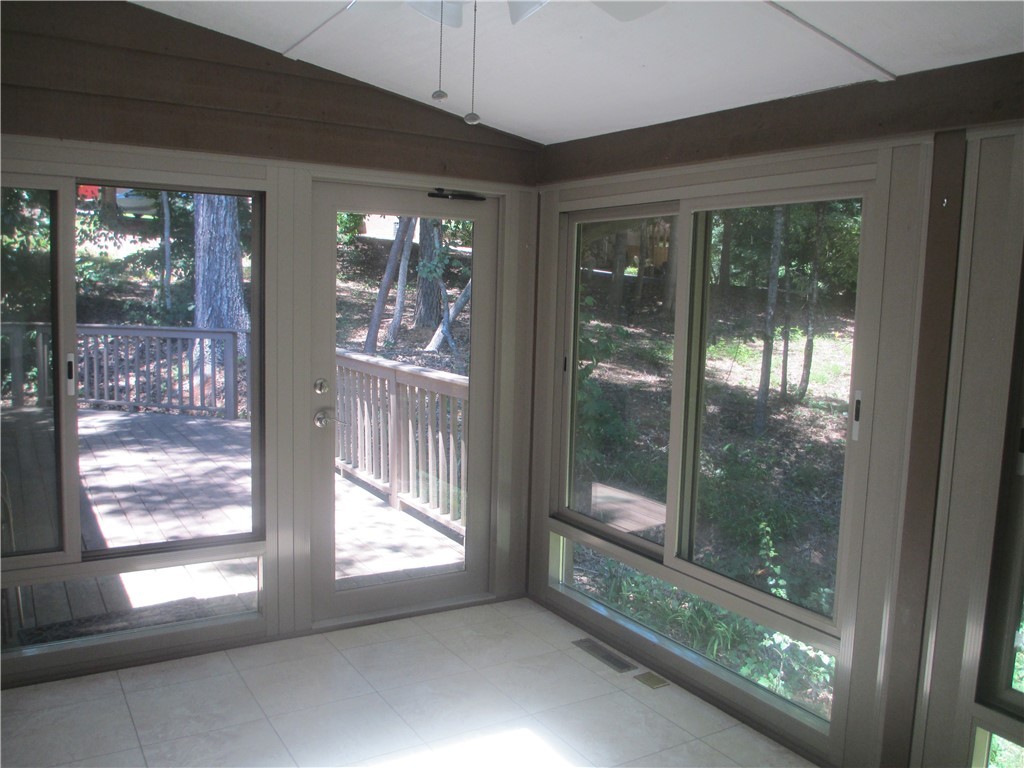 507 Sullivans Way Seneca, SC 29672 - Photo 13 of 19 Gallery Image 13