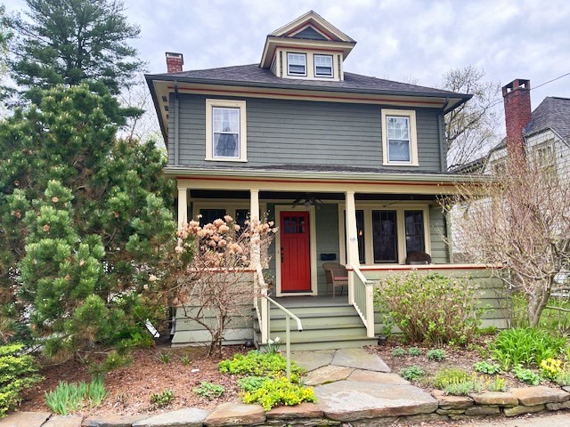 46 Ridgewood Terrace Northampton, MA 01060 - Photo 1 of 24 Gallery Image 1