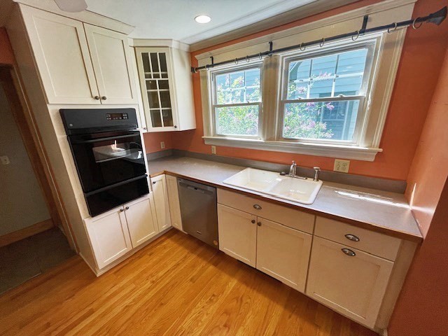 46 Ridgewood Terrace Northampton, MA 01060 - Photo 9 of 24 Gallery Image 9