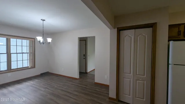 $1,500 | 821 Salina Street, Schenectady, NY 12308