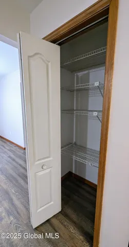 $1,500 | 821 Salina Street, Schenectady, NY 12308