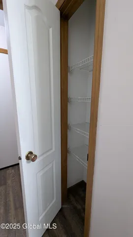 $1,500 | 821 Salina Street, Schenectady, NY 12308