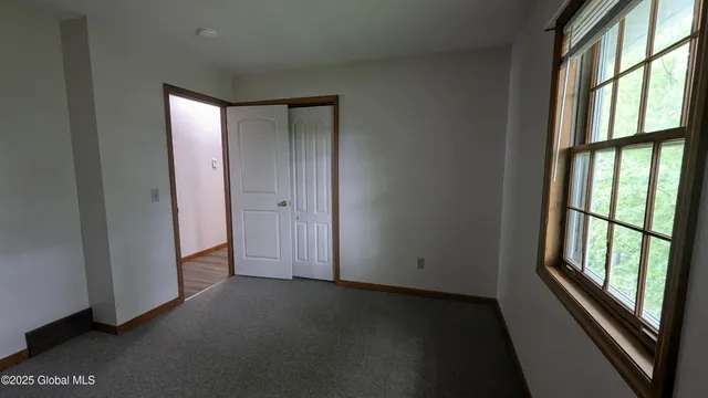 $1,500 | 821 Salina Street, Schenectady, NY 12308