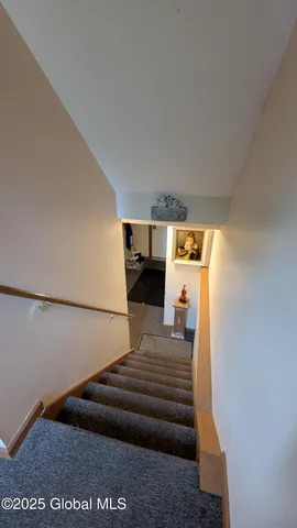 $1,500 | 821 Salina Street, Schenectady, NY 12308