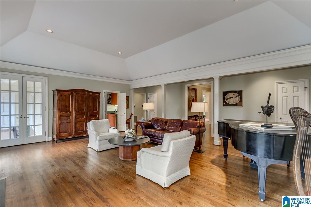 3406 Pine Ridge Road Birmingham, AL 35213 - Photo 5 of 30