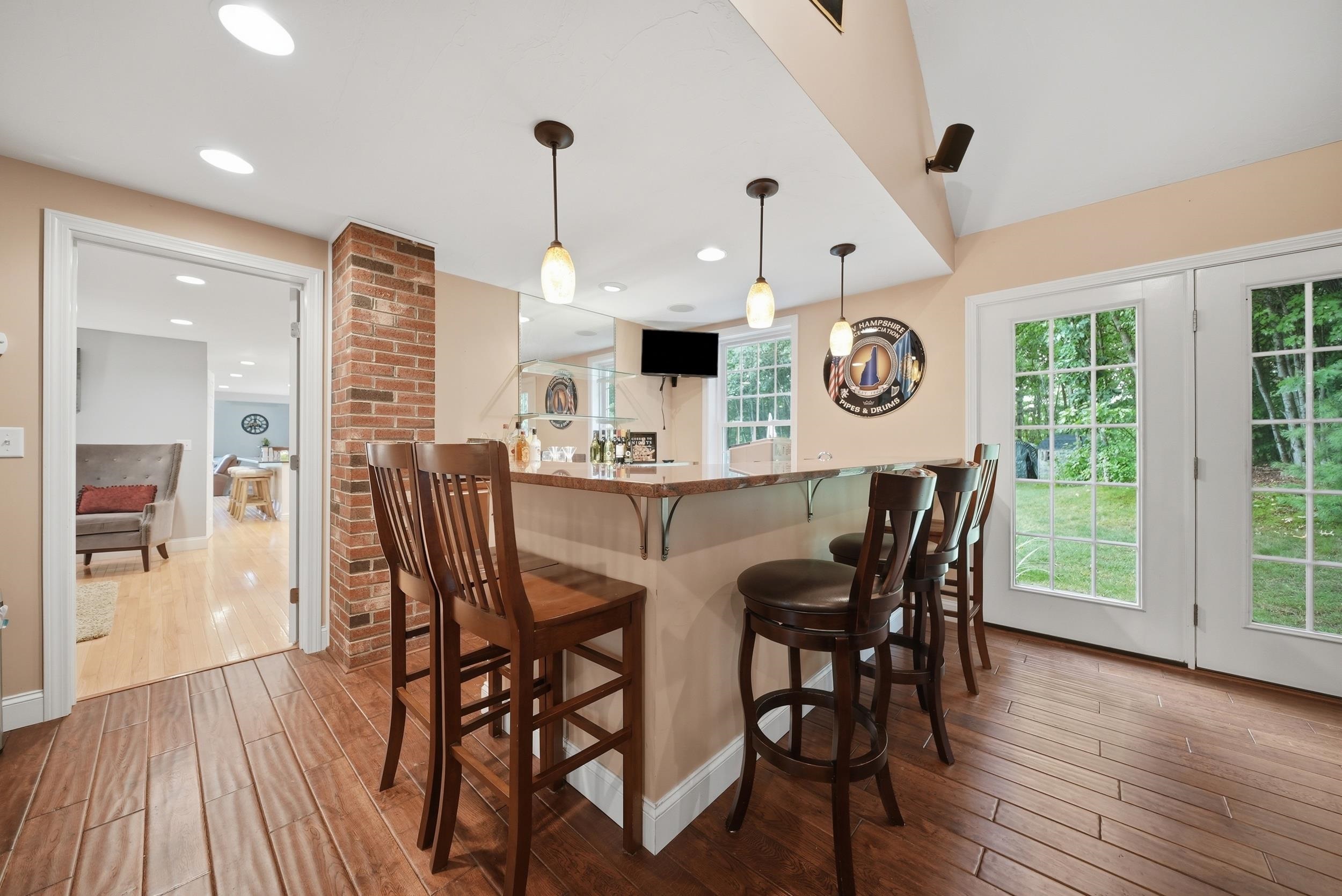 17 Laurel Road Hooksett, NH 03106 - Photo 21 of 52