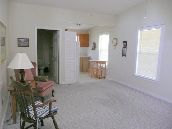 213 Lees Chapel Road Sweetwater, TN 37874 - Photo 15 of 25 Upstairs Apartment