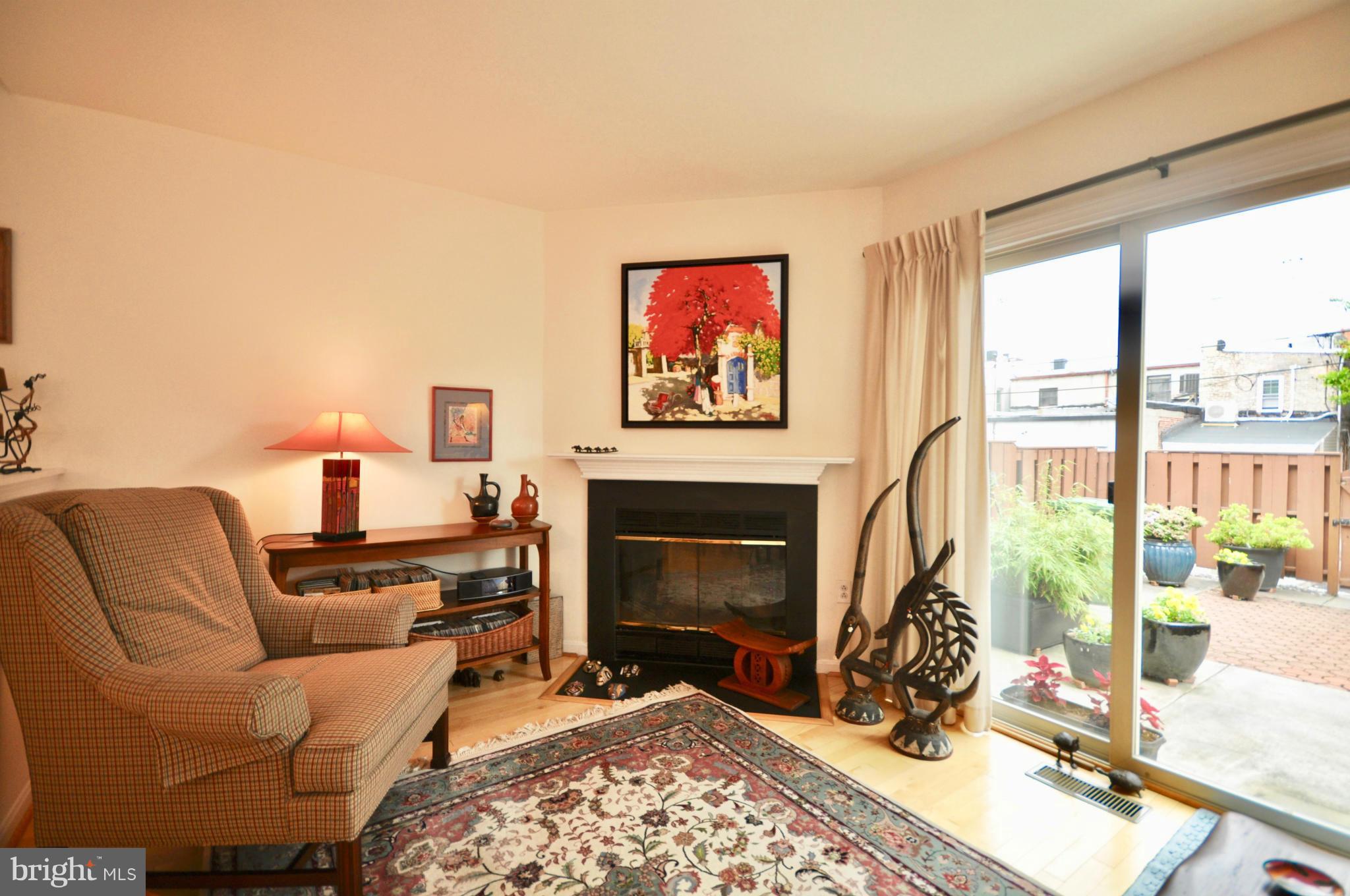 2822 Elliott Street Baltimore, MD 21224 - Photo 11 of 30 Wood Burning Fireplace