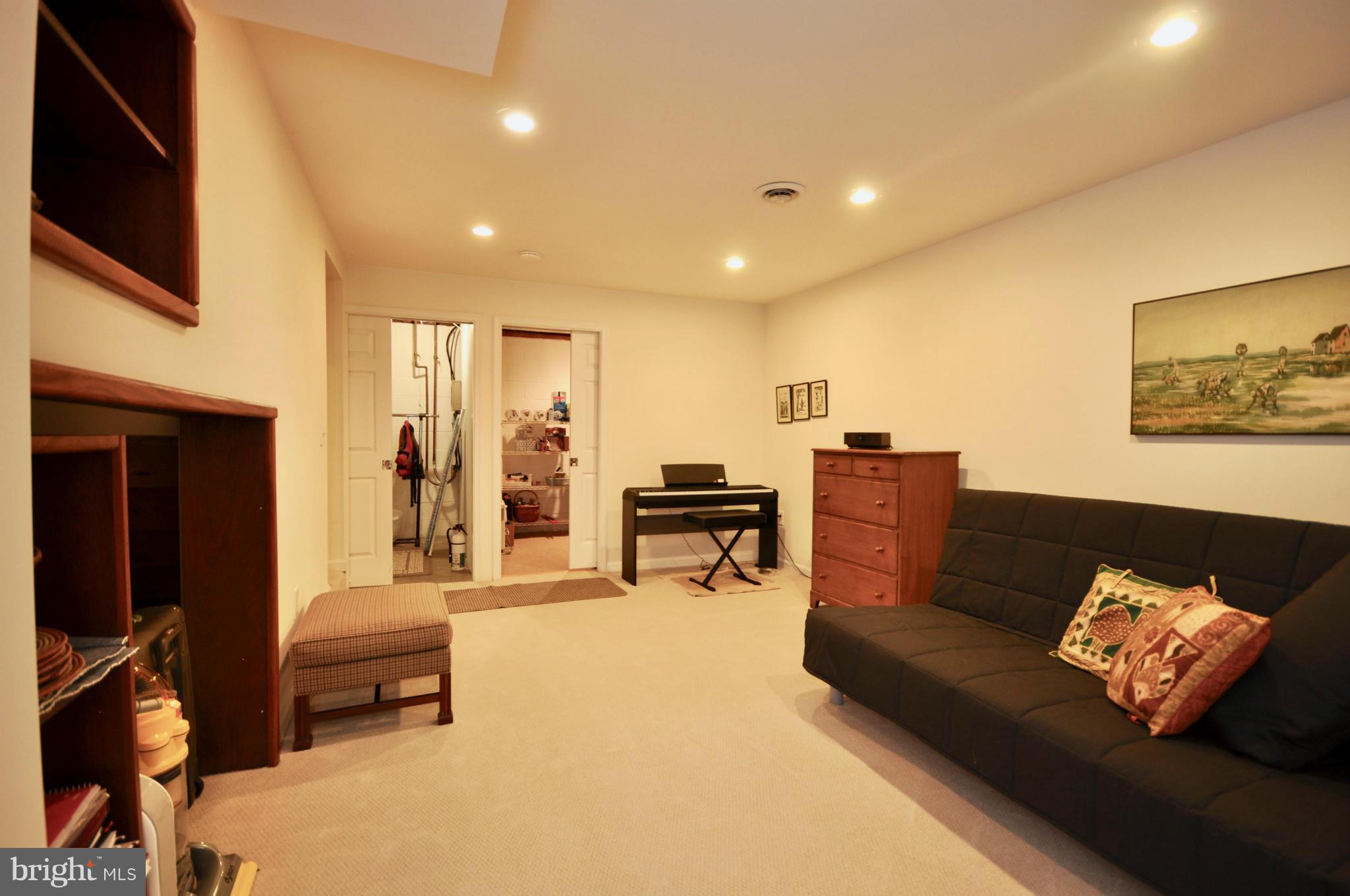 2822 Elliott Street Baltimore, MD 21224 - Photo 23 of 30 Access to Laundry and Storage Rooms