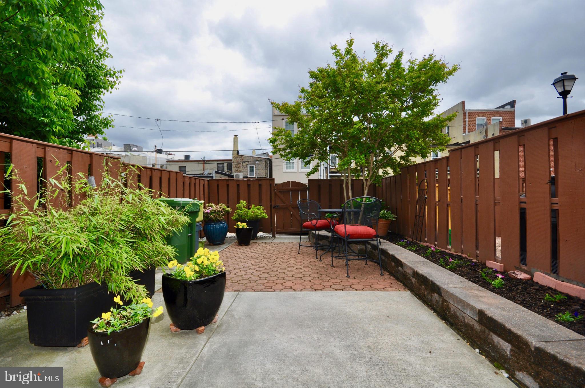 2822 Elliott Street Baltimore, MD 21224 - Photo 28 of 30 Beautifully Redesigned Patio
