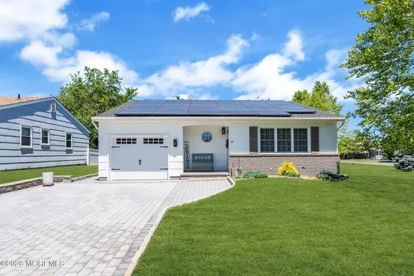 $379,900 | 26 Northumberland Drive, Toms River, NJ 08757