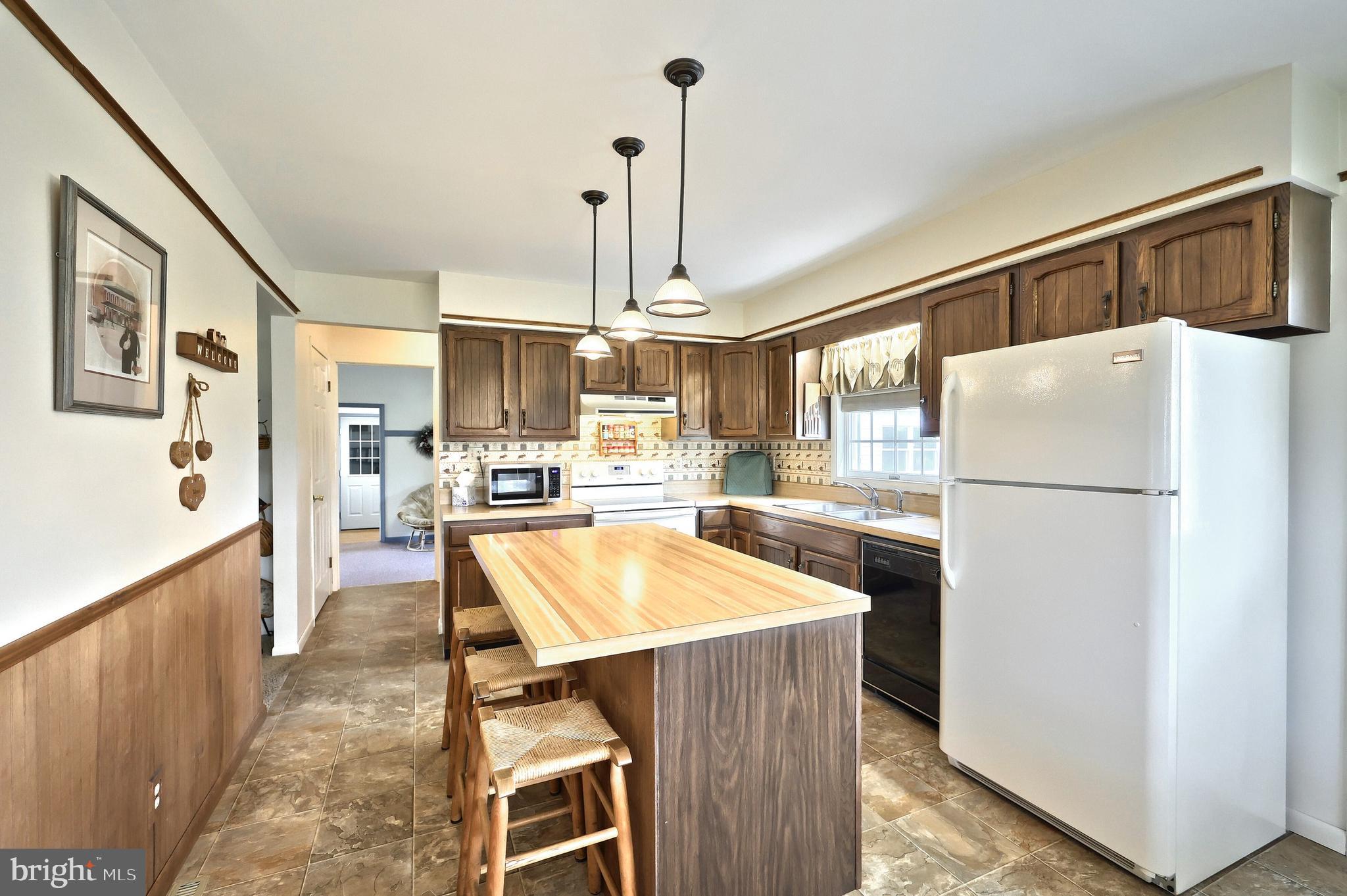 3330 Lewisberry Road York, PA 17404 - Photo 17 of 56 Gallery Image 17