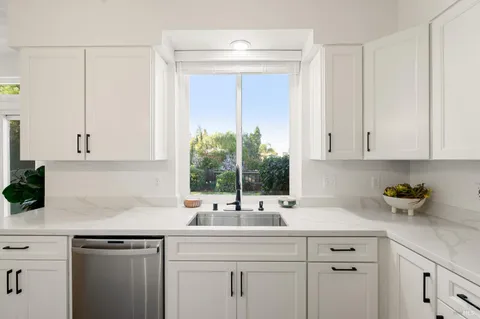 $899,000 | 365 Allen Way, Benicia, CA 94510