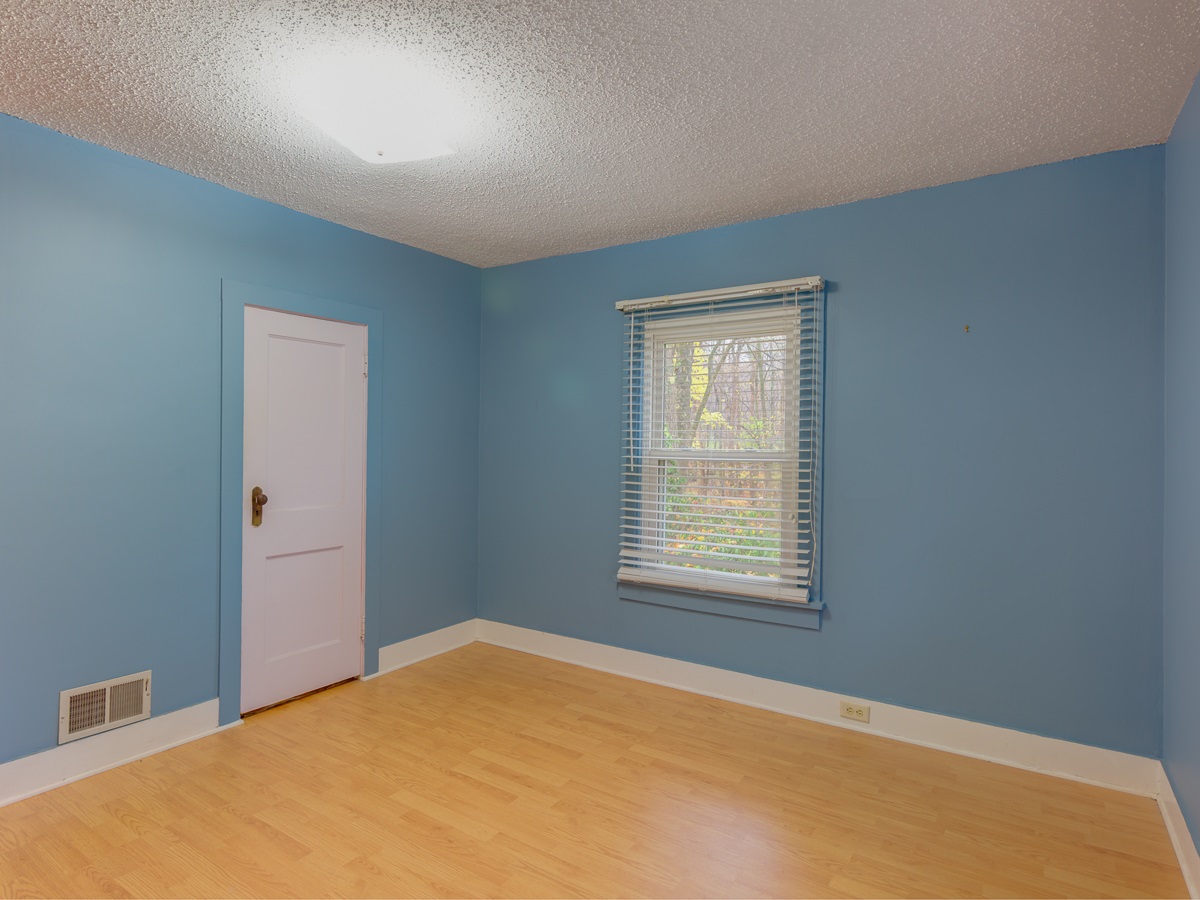 55624 Country Club Road South Bend, IN 46619 - Photo 14 of 35 Gallery Image 14