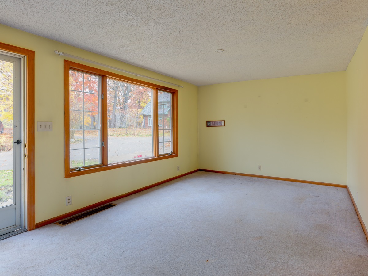 55624 Country Club Road South Bend, IN 46619 - Photo 16 of 35 Gallery Image 16
