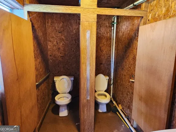 a view of a hallway with a elevator