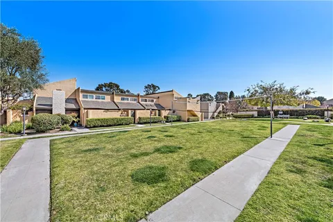 $895,000 | 18683 Maplewood Circle, Huntington Beach, CA 92646