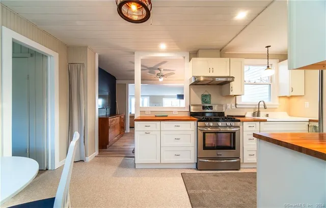 $3,100 | 99 Great Harbor Road, Guilford, CT 06437