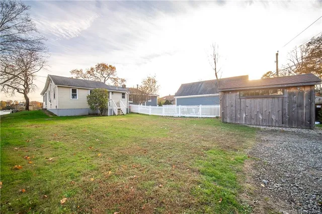 $3,100 | 99 Great Harbor Road, Guilford, CT 06437