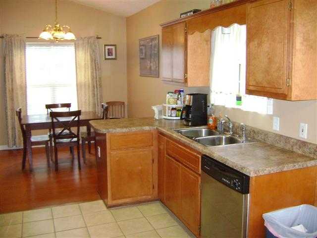 8227 Hunters Ridge Trail, Unit 2 Tallahassee, FL 32312 - Photo 12 of 24 Gallery Image 12
