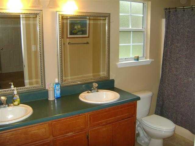 8227 Hunters Ridge Trail, Unit 2 Tallahassee, FL 32312 - Photo 7 of 24 Gallery Image 7