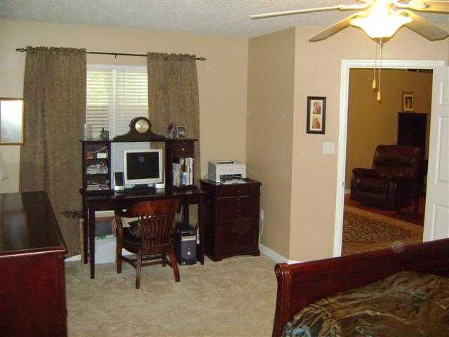 8227 Hunters Ridge Trail, Unit 2 Tallahassee, FL 32312 - Photo 8 of 24 Gallery Image 8