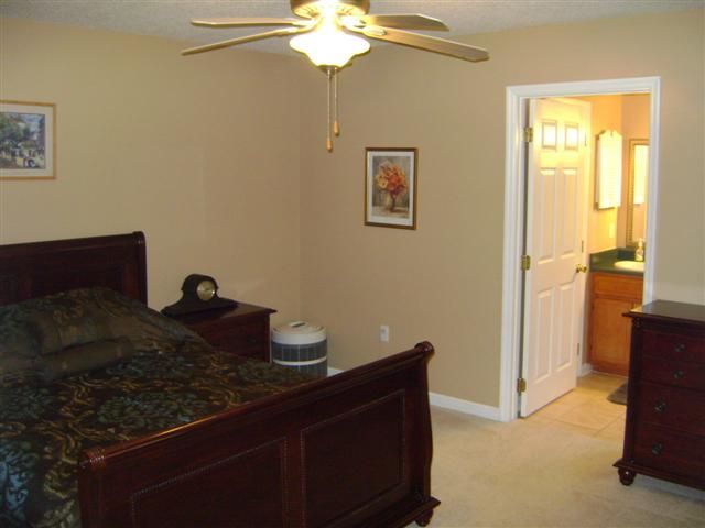 8227 Hunters Ridge Trail, Unit 2 Tallahassee, FL 32312 - Photo 9 of 24 Gallery Image 9