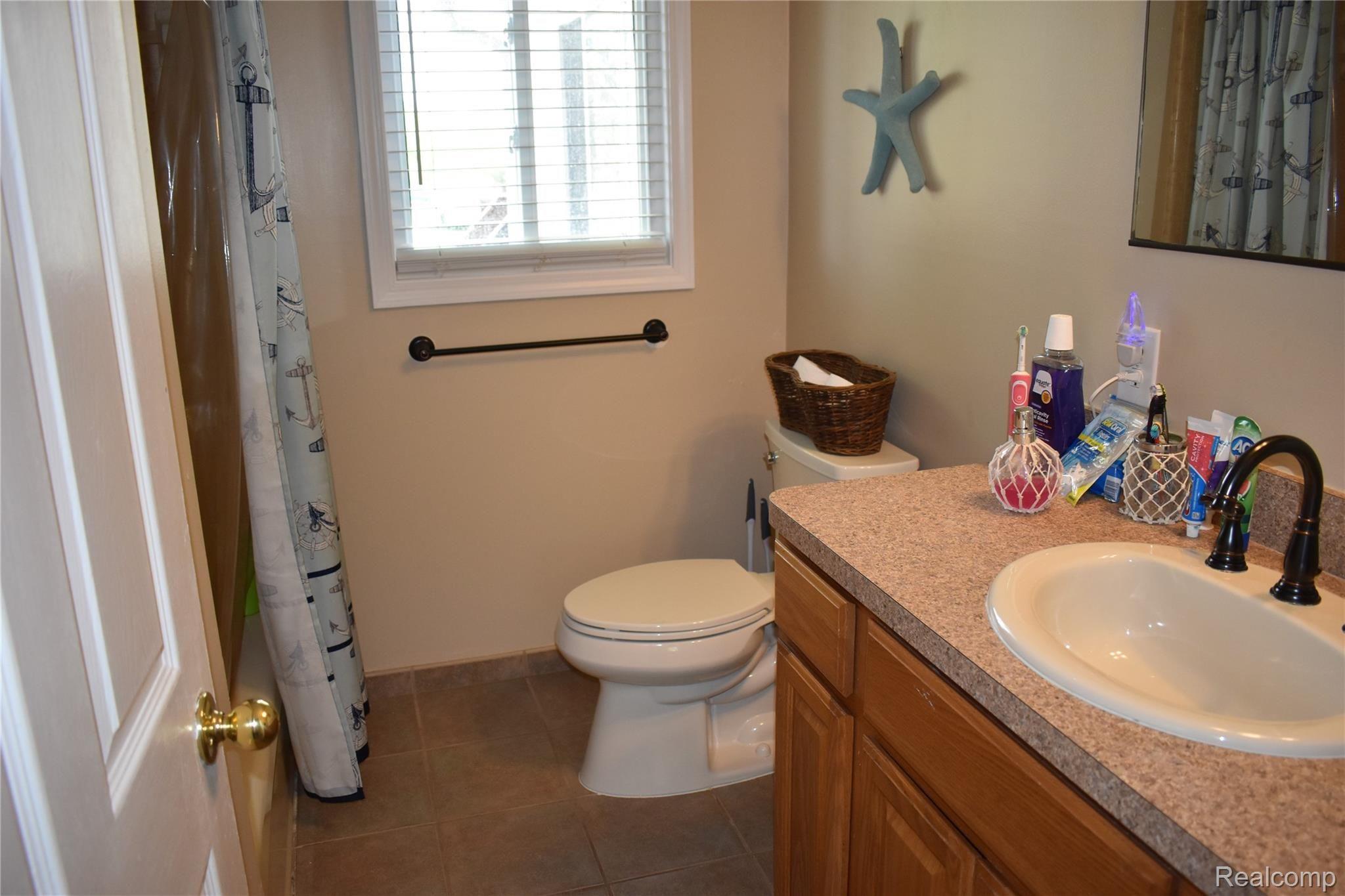 11147 Brimley Road Webberville, MI 48892 - Photo 18 of 28 DSC_0444.JPG