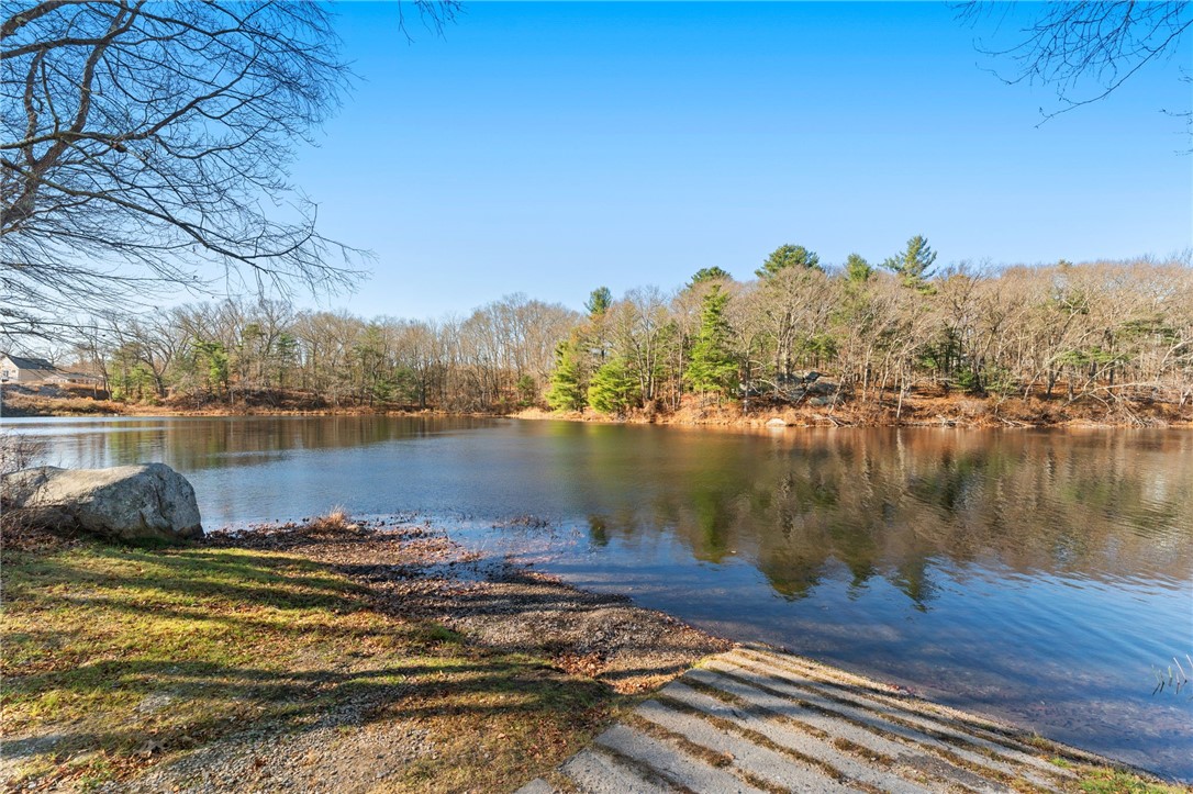 510 Reservoir Road Burrillville, RI 02859 - Photo 38 of 42