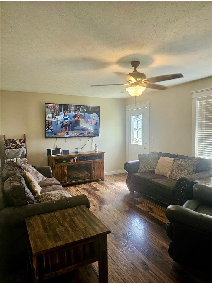 1341 Lyons Road Tompkinsville, KY 42167 - Photo 8 of 31 Gallery Image 8