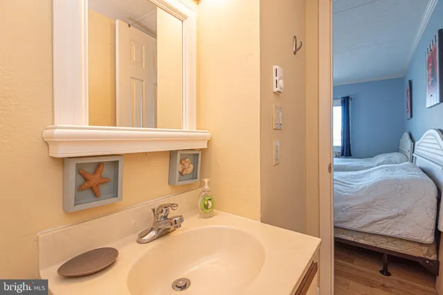 $299,999 | 2 80th Street, Unit 402, Ocean City, MD 21842