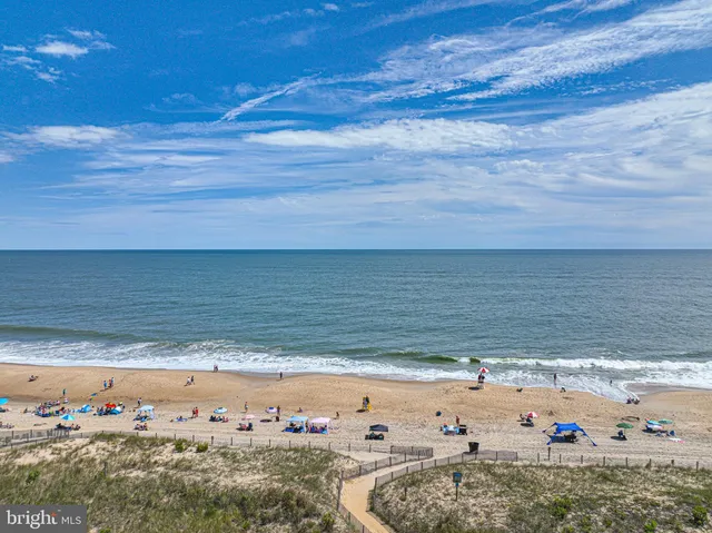 $299,999 | 2 80th Street, Unit 402, Ocean City, MD 21842
