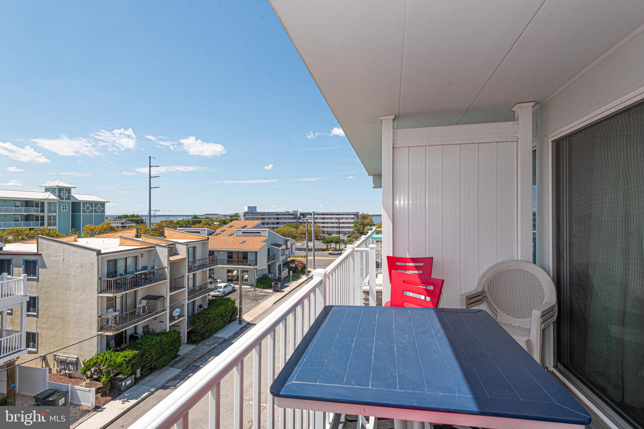 2 80th Street, Unit 402 Ocean City, MD 21842 - Photo 8 of 32