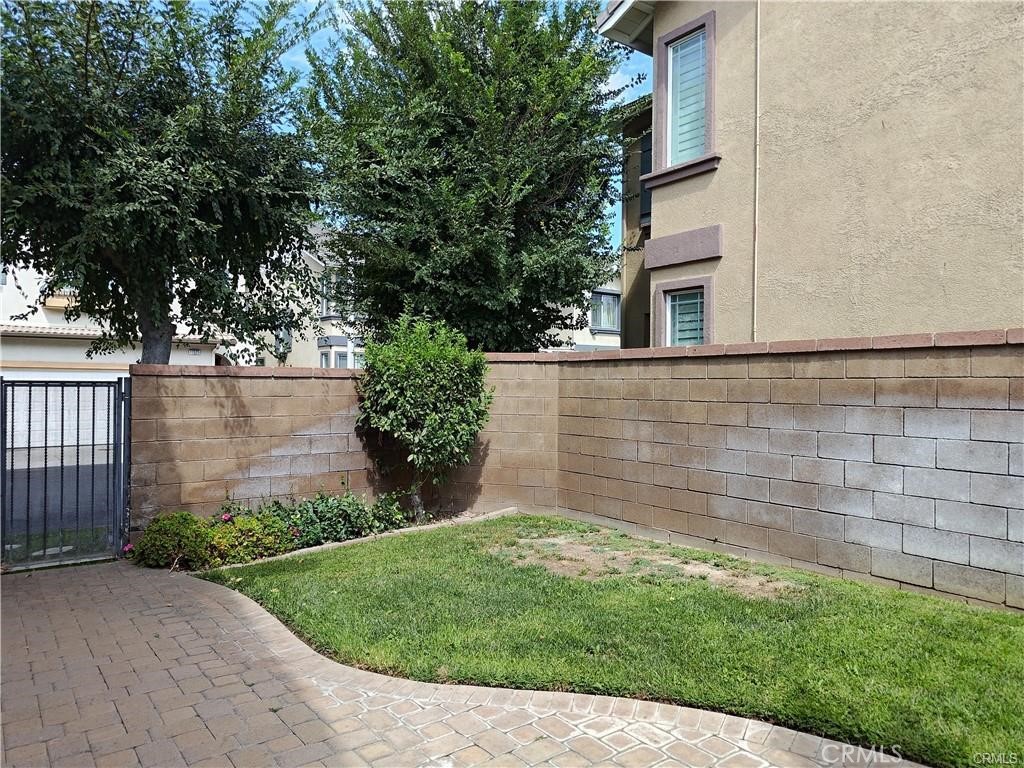 4531 Streamport Drive Riverside, CA 92505 - Photo 5 of 18 Gallery Image 5