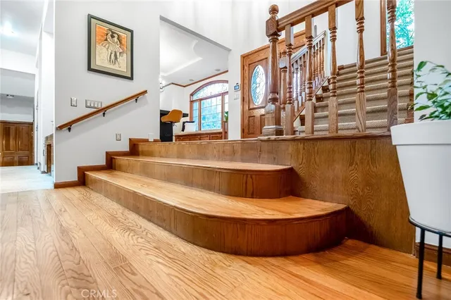 $829,000 | 3735 West Woodside Avenue, Visalia, CA 93291