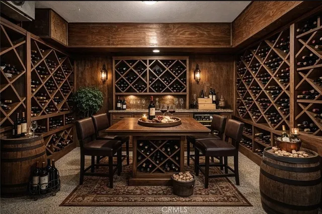 $829,000 | 3735 West Woodside Avenue, Visalia, CA 93291