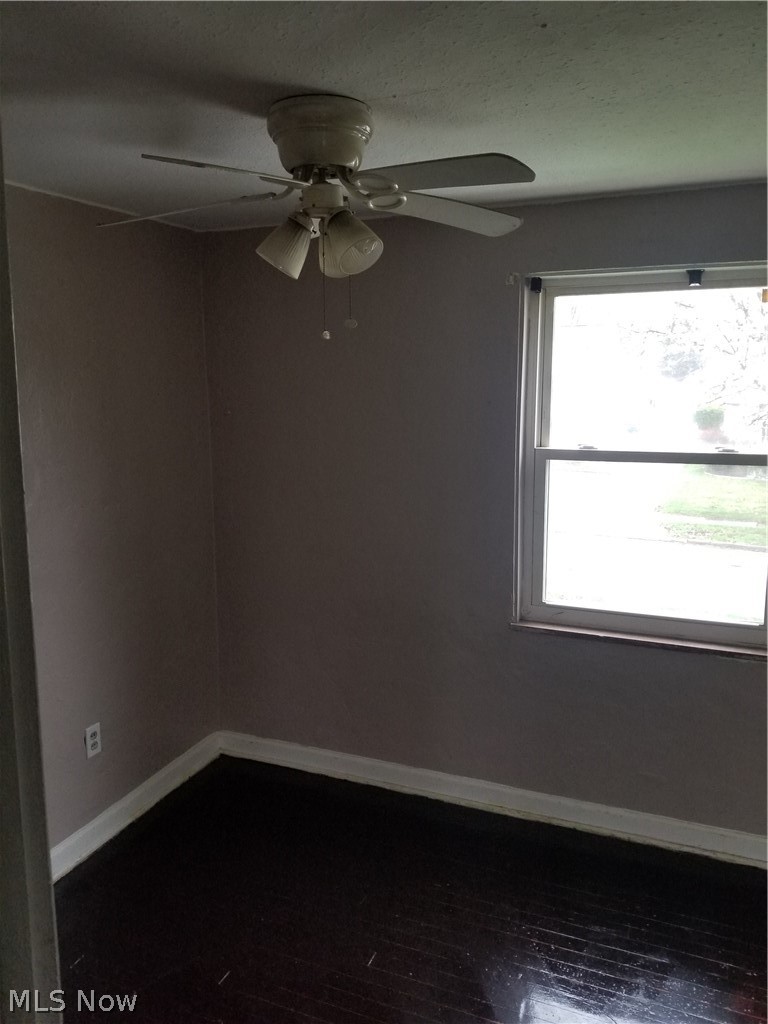 23561 Colbourne Road Euclid, OH 44123 - Photo 10 of 13