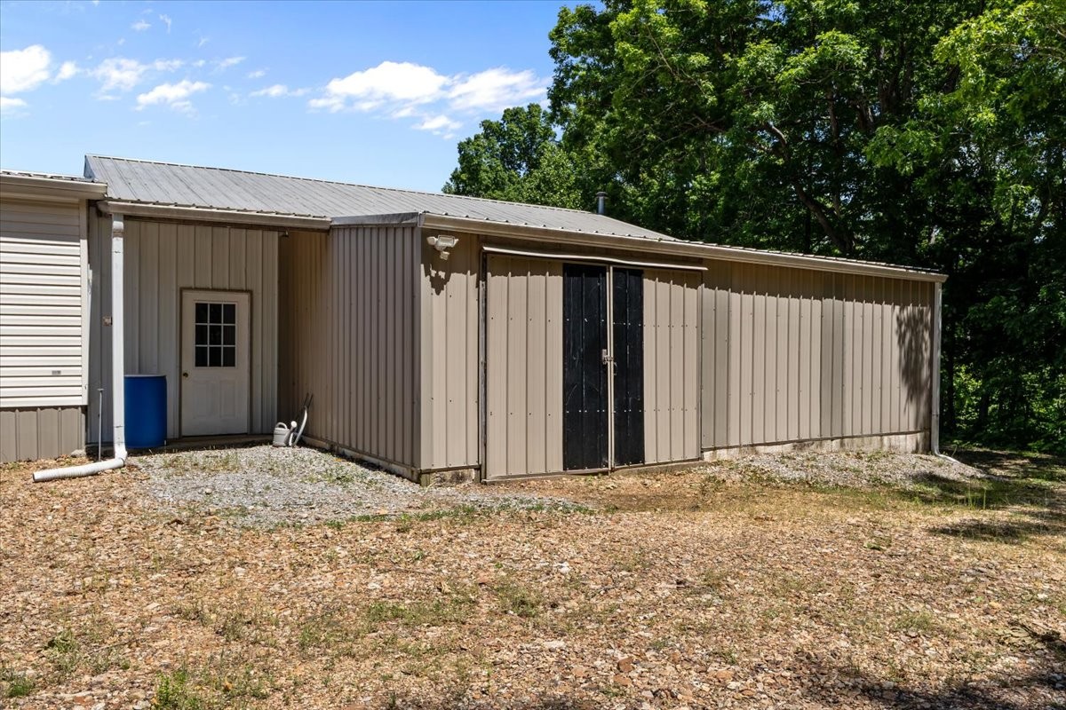 254 Shiloh Hollow Road Erin, TN 37061 - Photo 37 of 63