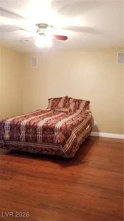 $3,500 | 7015 West El Parque Avenue, Las Vegas, NV 89117