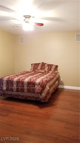 $3,500 | 7015 West El Parque Avenue, Las Vegas, NV 89117