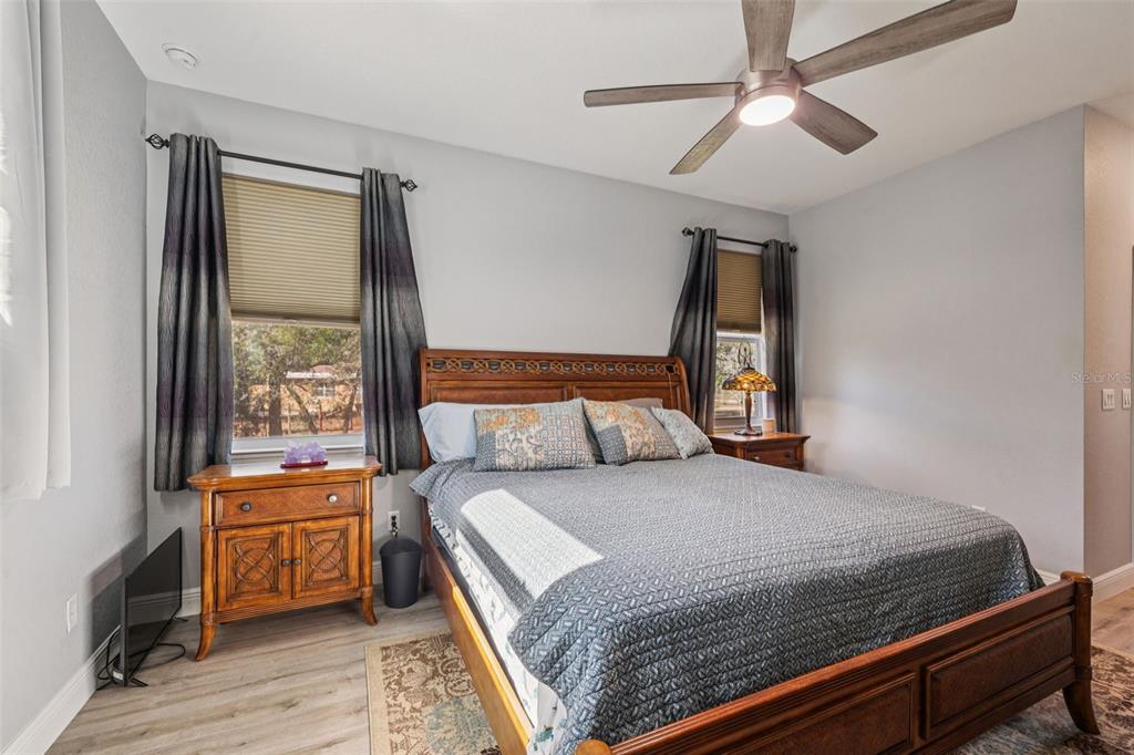 11112 Rostock Road Weeki Wachee, FL 34614 - Photo 21 of 66